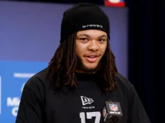 Draft da NFL de 2026: Broncos tornam Red Murdoch de Buffalo o Sr. Irrelevante, conquistando o linebacker com a escolha final