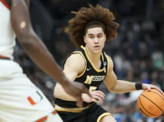 QUEBRANDO: Guardas Mizzou perto de Barrett para entrar no portal de transferência