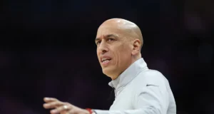 Os Kings esperam manter o HC Doug Christie, apesar do recorde de 22-59 nesta temporada