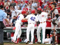 Os Reds venceram o Sal Stewart Giants por 8-3