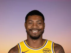 Marcus Smart e Luke Kennard multados por criticar autoridades