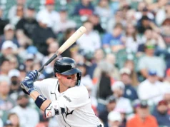 Spencer Torkelson faz o primeiro home run na vitória dos Tigers sobre os Brewers