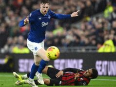 Três contratações ideais para resolver o problema do lateral-direito do Everton