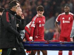 Hugo Ektic, do Liverpool, foi eliminado contra o PSG, em um grande golpe para suas esperanças na Copa do Mundo.