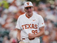 Nº 4 Texas pisoteia Nº 11 Alabama, 10-2