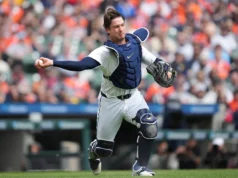 Os Tigers, liderados pelo apanhador David Dingler, são os melhores do beisebol no ABS Challenge