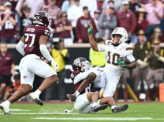 Destaques do 10º treino de primavera da Texas A&M, quinta-feira.