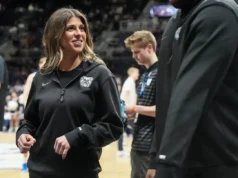 Ronald Nored mantém a ex-equipe de basquete de Butler em um papel fundamental, promove