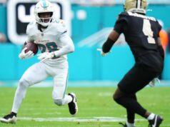 GM dos Dolphins emite declaração de protesto contra o Pro Bowl RB