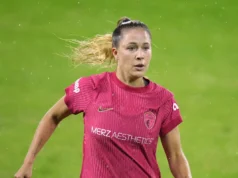 Ashley Sanchez marca o empate tardio para a Carolina do Norte no empate de 2 a 2 com o Boston