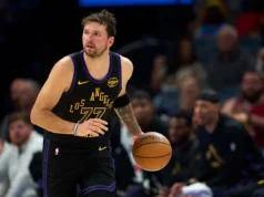A estrela do Lakers, Luka Doncic, supostamente foi à Europa para tratar uma lesão no tendão antes dos playoffs