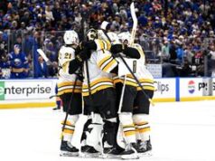Pastrnak marca o vencedor do OT, Bruins evita a eliminação com vitória por 2 a 1 sobre o Sabres