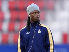 PSG e Real Madrid prontos para vender meio-campista por € 75 milhões em meio a interesse na Premier League