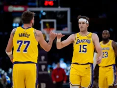A distensão no tendão de Luka Doncic será reavaliada antes do início da série de playoffs da NBA do Lakers; Austin Reeves deve ficar fora até maio