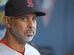 Alex Cora reflete sobre a difícil semana de abertura do Red Sox: ‘Não é bom’