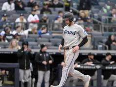 Austin Slater assinou com o decadente Mets depois de ser dispensado pelos Marlins