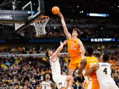 Basquete de Michigan consegue transferência de Vols para JP Estrella