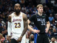 Cooper Flagg seguiu um jogo de 51 pontos com 45 para superar LeBron James, mandando o Lakers para a goleada.