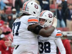 O ex-guarda do Patriots treinou silenciosamente o Auburn IOL antes do draft