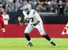 Os Titãs começam a visita do AT hospedando os ex-Raiders