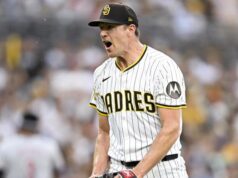 GMs rivais esperam que Nick Pivetta, dos Padres, decida um acordo de US$ 32 milhões após 2026