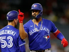 Sosa acerta o desempate em duas corridas, Verland anula o rali dos Angels enquanto os Blue Jays seguram a vitória por 4-2