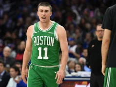 Peyton Pritchard estourou no jogo 4 da derrota dos Sixers sobre o Celtics