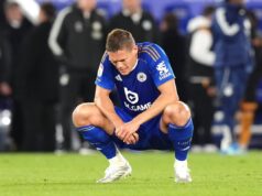 Leicester foi rebaixado para a League One apenas 10 anos depois de conquistar o título da Premier League