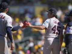 Previa-se que os Astros tomariam decisões comerciais difíceis no prazo, após um início desastroso