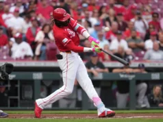 De La Cruz e Burns levam os Reds à vitória por 7-2 sobre as Montanhas Rochosas