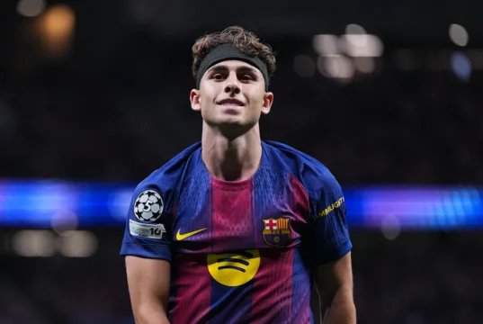 Uma vitória no Real Madrid e outro tropeço podem levar o Barcelona a conquistar o título da La Liga