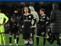 “Não estou jogando por esse distintivo” – ex-técnico do Aston Villa ataca jogadores do Chelsea