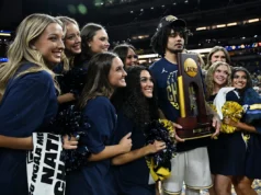 Veja como Michigan celebra campeonatos de basquete