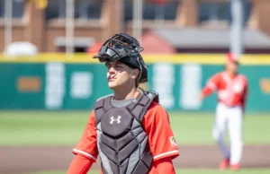 O beisebol de Maryland abandonou a série em Iowa após uma derrota por 14-4 e 5-2