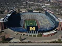 Jogo de futebol americano de primavera em Michigan na TV? Tempo na Casa Grande, Chanel