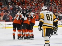 O que deu errado para os Penguins nos playoffs da NHL? Lutas no power play, Dan Vlader manda Pittsburgh para a entressafra