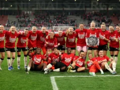 Sem pausas: as mulheres do Bayern comemoram o título