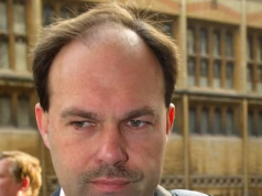 Marido que matou a esposa e não revelou o paradeiro do corpo dela será libertado da prisão