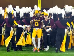 Os comandantes hospedarão prospectos polarizadores do WR em visitas oficiais de pré-projeto