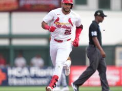 O prospecto dos Cardinals, Joshua Baez, está tomando uma decisão de convocação difícil, difícil de ignorar