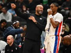 JB Bickerstaff, do Pistons, eleito Treinador do Ano da NBCA