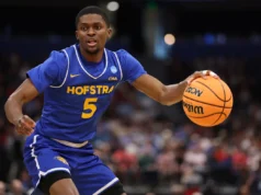 Texas Tech conquistou a estrela intermediária Cruz Davis