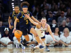 Hannah Hidalgo anunciou oficialmente que retornará a Notre Dame para sua última temporada