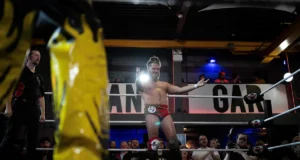 Como as férias de primavera de Joey Jenella se tornaram a principal atração da semana da WrestleMania? Uma partida ‘turbulenta’ de cada vez