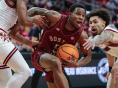 Transferência do Boston College, Fred Payne, comprometido com o Oregon Ducks