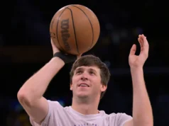 Austin Reeves foi visto na quadra de basquete na quarta-feira