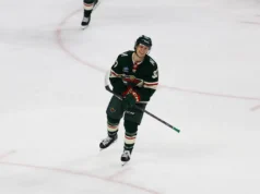 Walstat fez 35 defesas para o Wild na vitória por 3 a 2 sobre os Ducks nos playoffs para ambos os times.