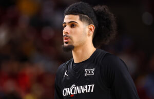 O guarda de transferência de Cincinnati, Shawn Abaev, se comprometeu com o estado da Flórida