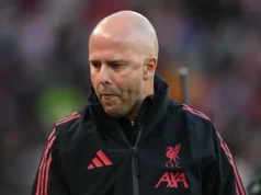 Arne Slot quebrou o silêncio ao anunciar sua saída do Liverpool devido ao choque de Salah