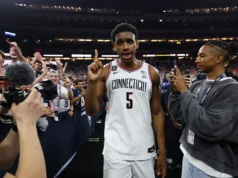 Torneio da NCAA de 2026, probabilidades: escolhendo o jogo do campeonato entre UConn e Michigan